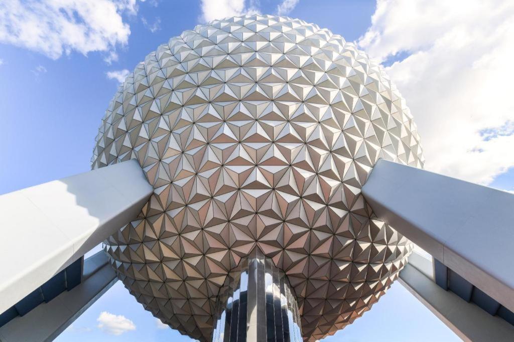 Disney'S All-Star Sports Resort Celebration Exterior photo